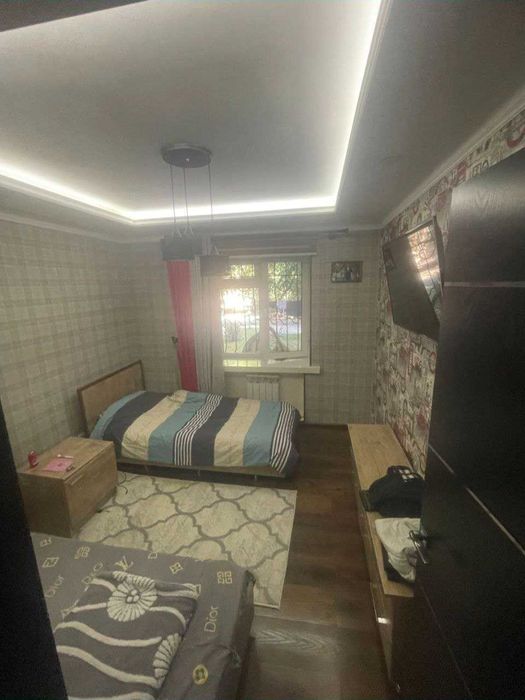 вогзал худудида 4 хоналик квартира сотувда