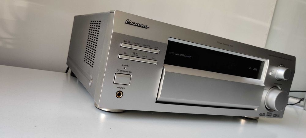 Amplificator Pioneer VSX-D712 Receiver Audiofil