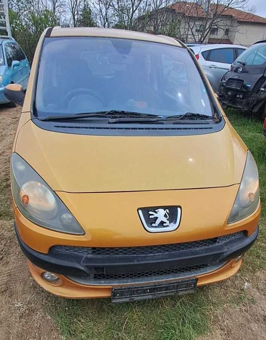 Peugeot 1007 1.6I 110 к. с на части