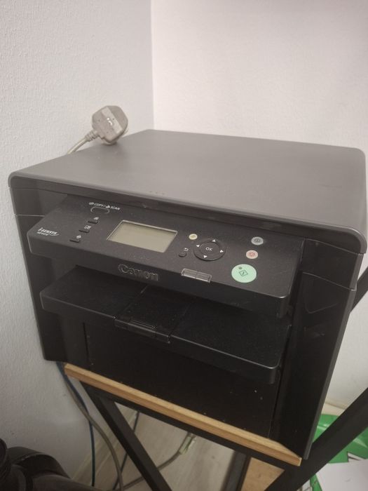 Продаю принтер Canon MF4410