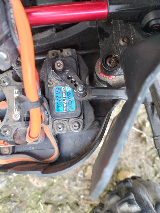 СПЕШНО! Arrma Kraton 6S V5 BLX – Много запазен, с безчетков Savox и сериозен тунинг