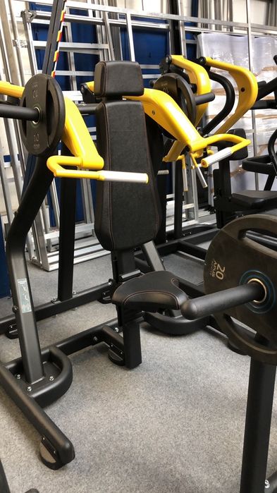 Depozit aparate technogym free
