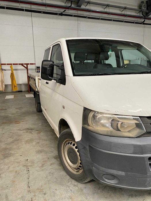 WV Transporter T5 de 6 locuri