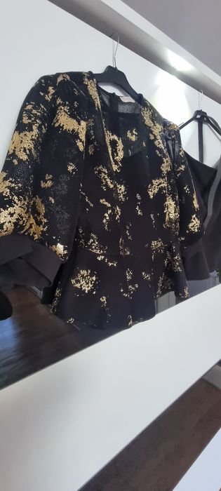 Compleu elegant deosebit