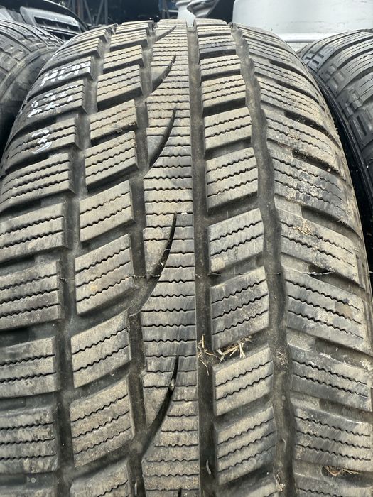 4 броя Зимни гуми Windforce 215/55 R17 Dot 2022 ном 225