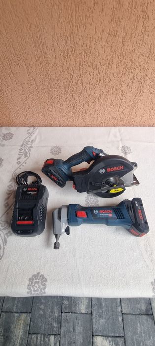 Set Bosch 18V Brushless Masina taiat tabla +Circular Metal