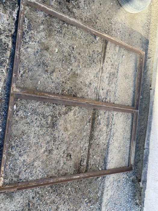 Корпус ворот две штуки