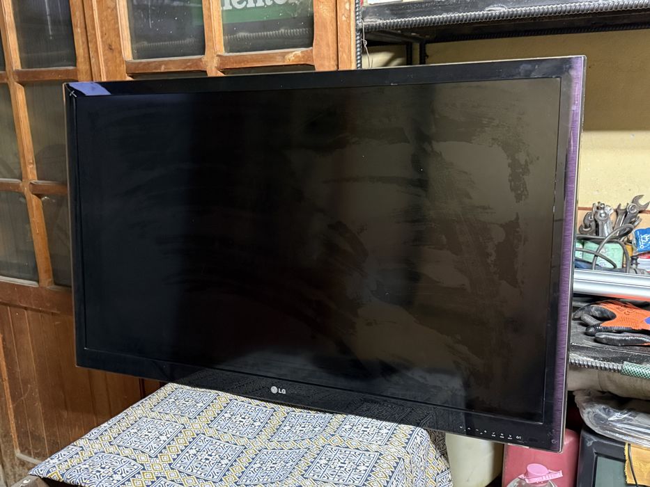 Смарт телевизор LG 55 инча