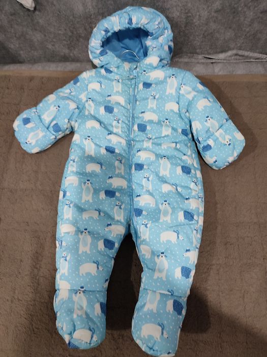 Продам детский комбинезон весна-осень