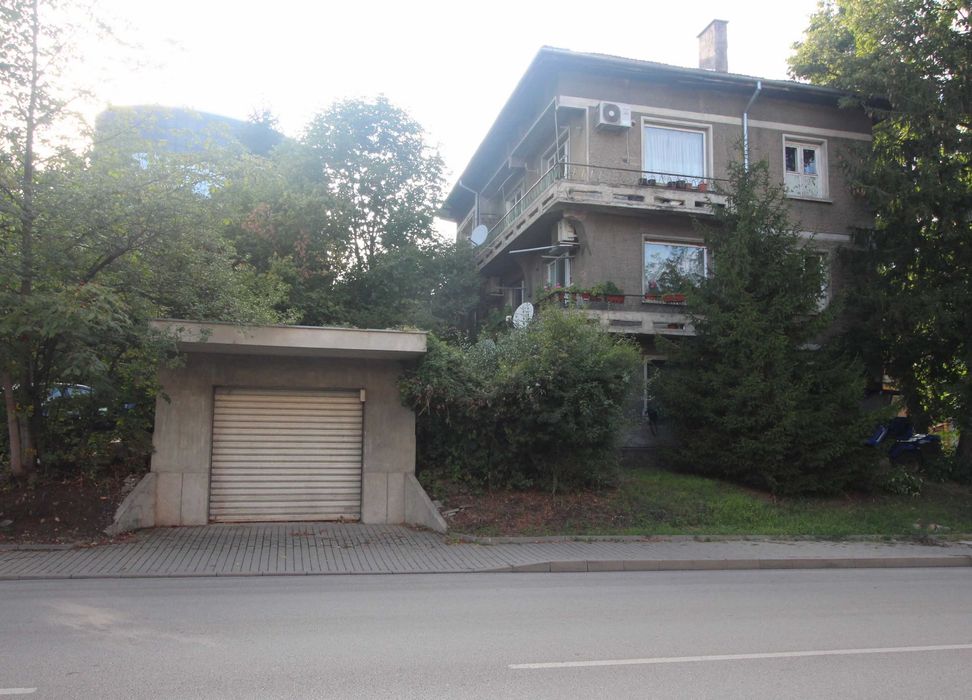 Продава се Етаж от къща в Габрово, Център - 102 кв.м за 625 €/кв.м - Снимка #15