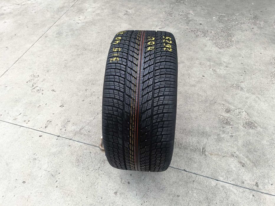 O anvelopa noua de iarna 315 40 21 goodyear ultragrip performance 3 dot 2625