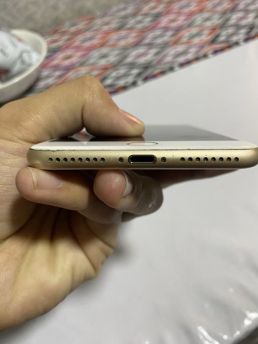 Айфон 7 плюс 32 гб отлиное состояние