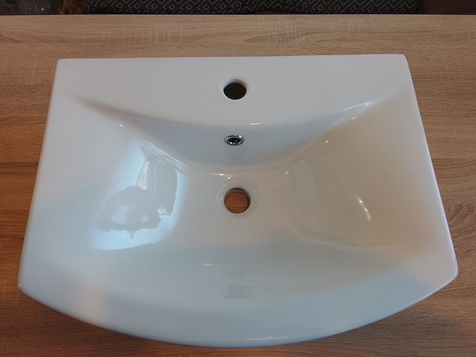 Шкаф за баня водоустойчив шкаф с умивалник за баня