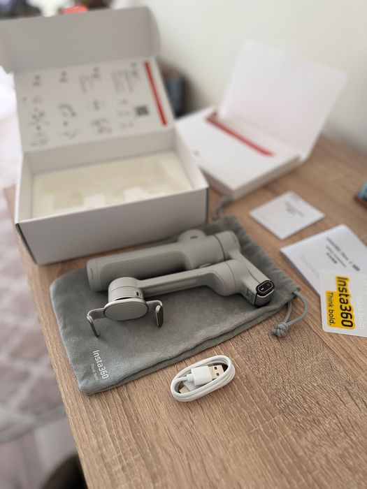 Гимбал за смартфон Insta360 - Flow 2 Pro с Гаранция