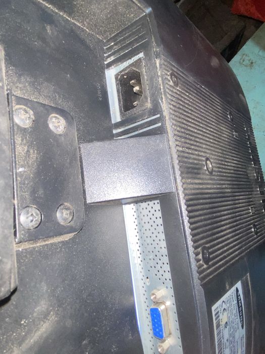 монитор samsung SyncMaster 720N