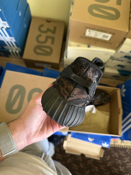 Yeezy 350 V2 MX Rock marimea 39