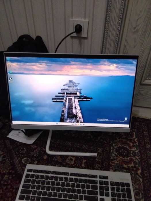 Lenovo компьютер и клавиатура и мышка