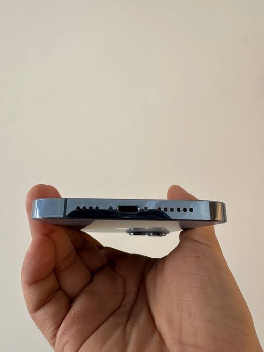 Iphone 13 pro max        Xotira 512  yomkist 82 адрес. Самарканд шахар