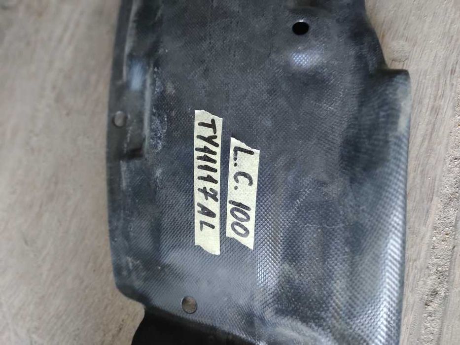 подкрылок Ленд Краузер 100