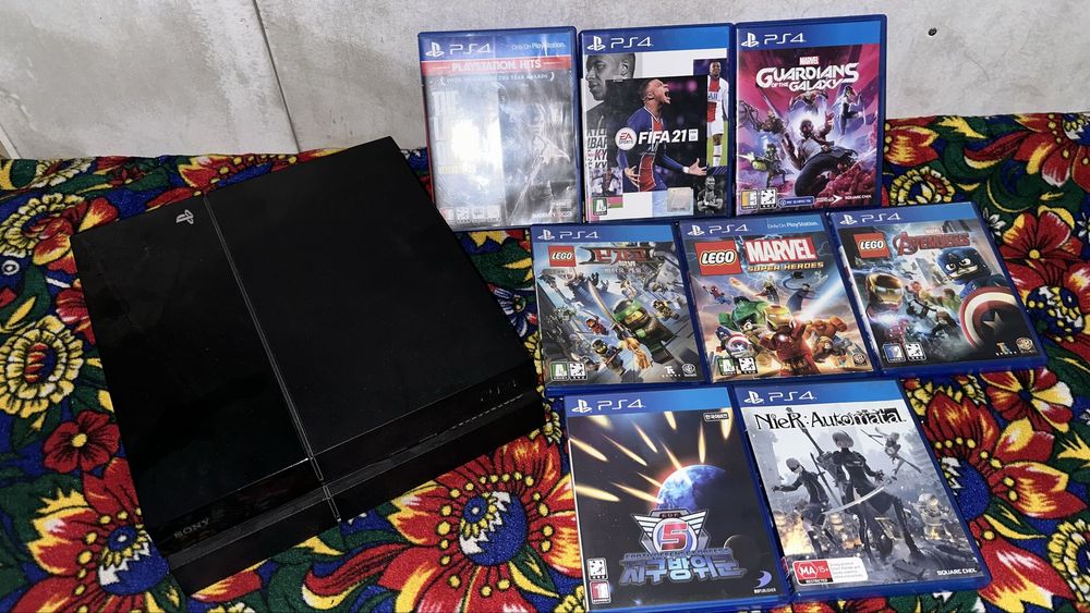 play station 4