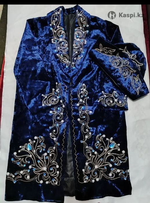 Национальный костюмы