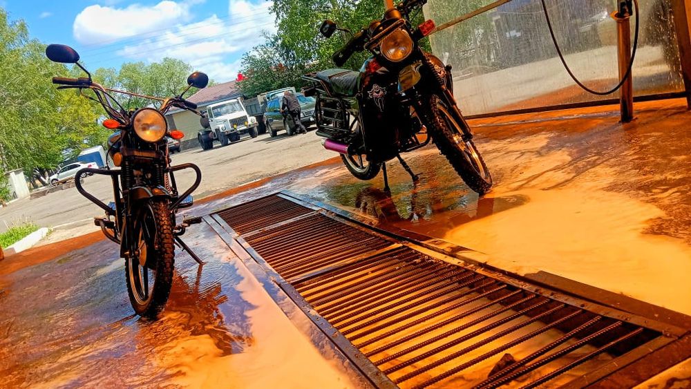 Продам мотоцикл 200кубов