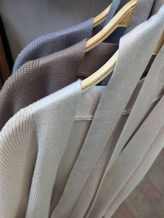 Двойка: кардиган и юбка