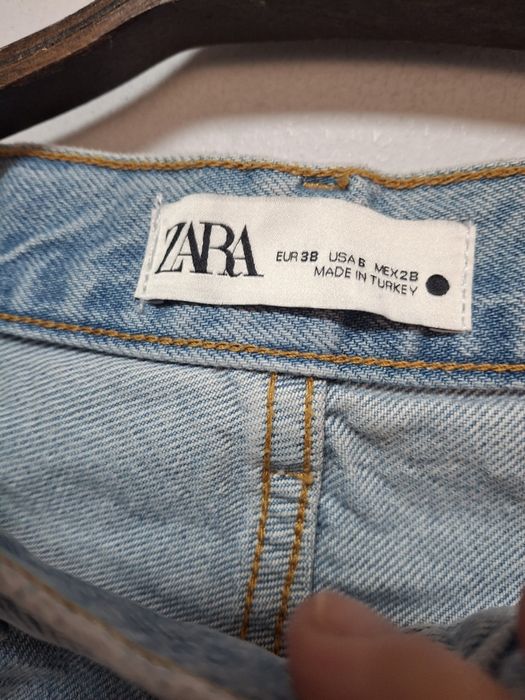 Acne studios, MNG, Zara,  Levi's  S  размер