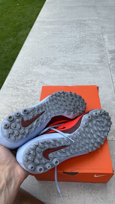 Ghete fotbal Nike Phantom 6 PRO TF