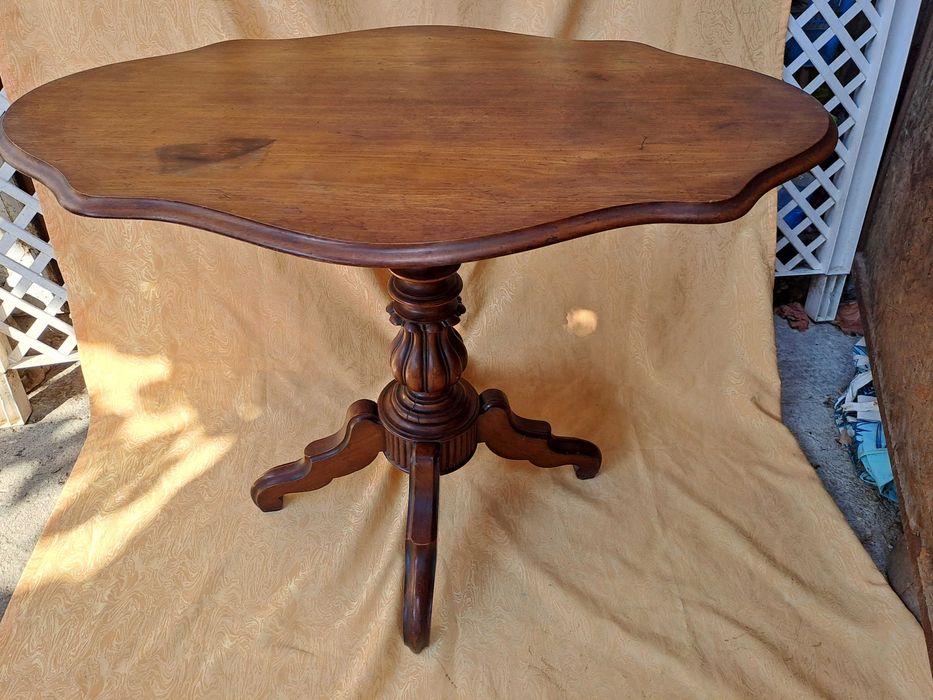 masa rabatabila lemn nuc Franta anii 1800