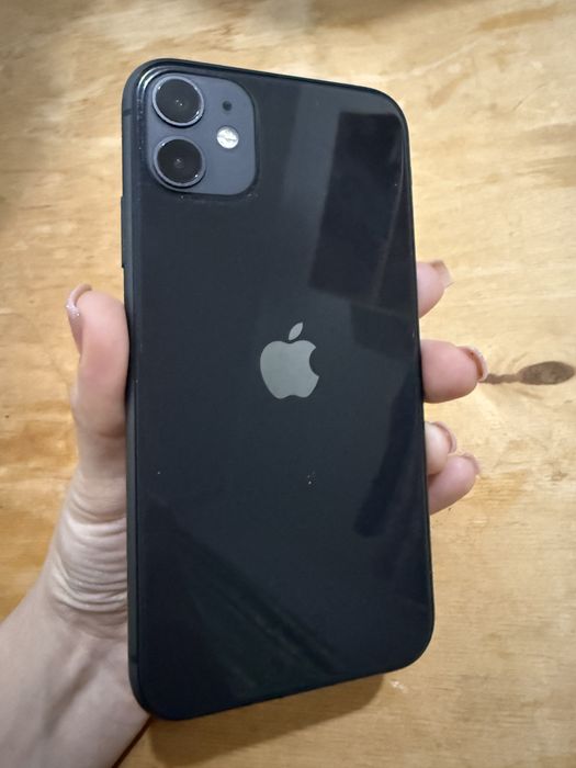 Продам iphone 11