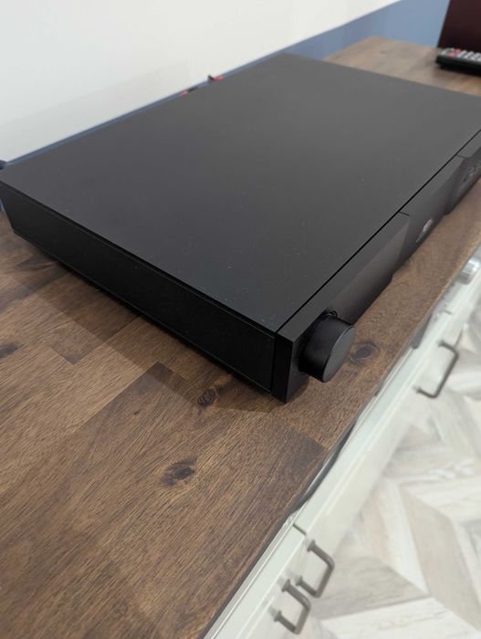 Усилвател NAIM NAIT XS2, като нов.