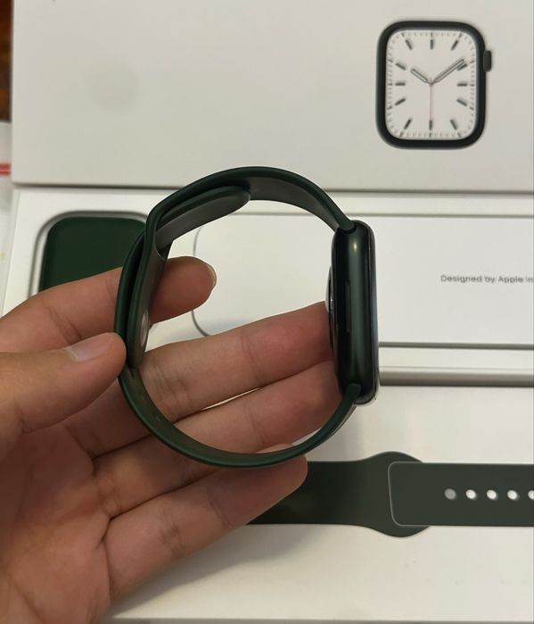 Apple watch 7/45 80% Green