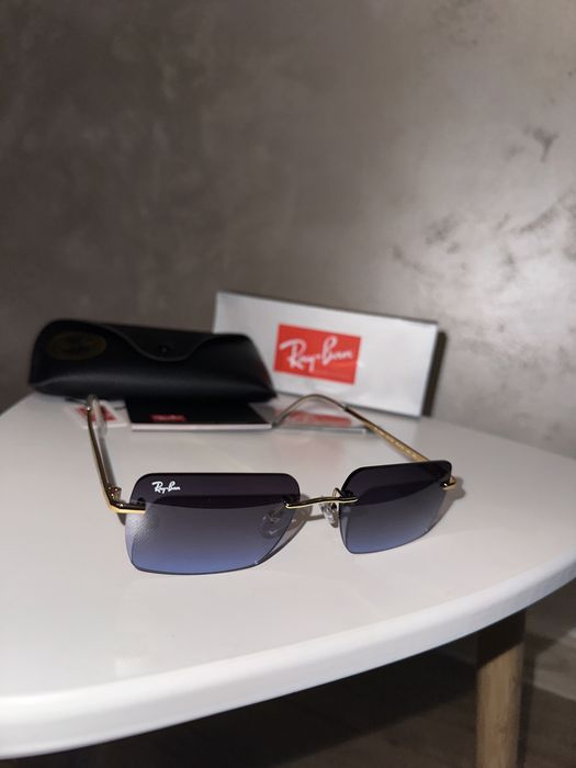 Ochelarii de soare Ray-Ban RB3768