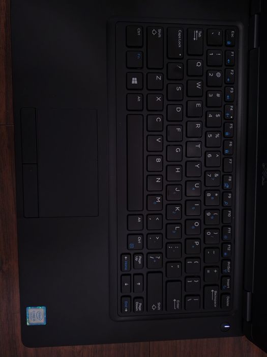 Laptop business i5 gen 7 Windows 10 pro activat