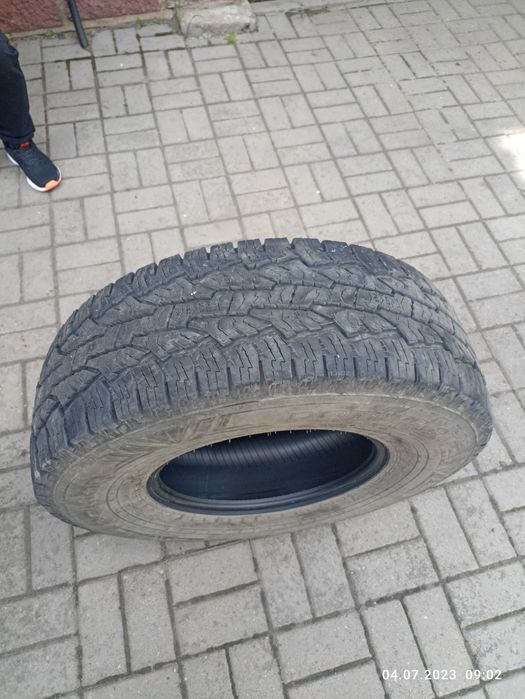 Срочно продам шины