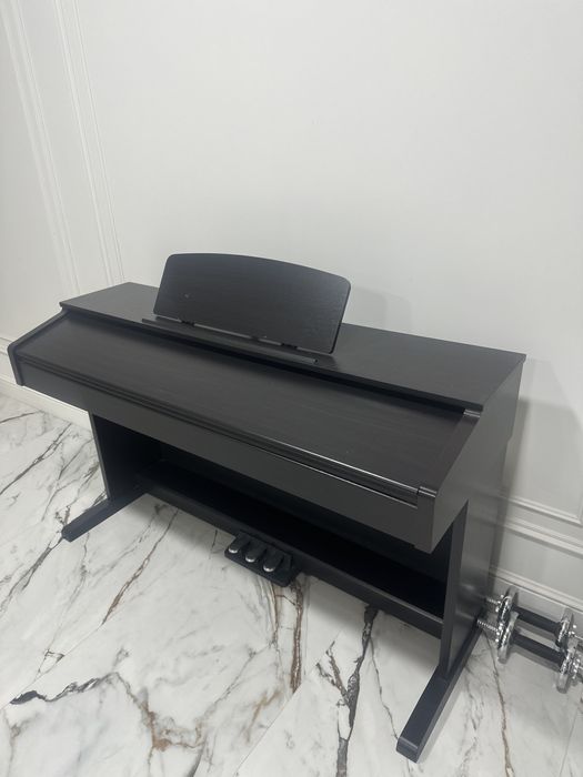 Продается пианино Medeli DP250Rb