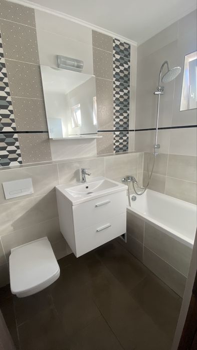 Chirie apartament 3 camere central