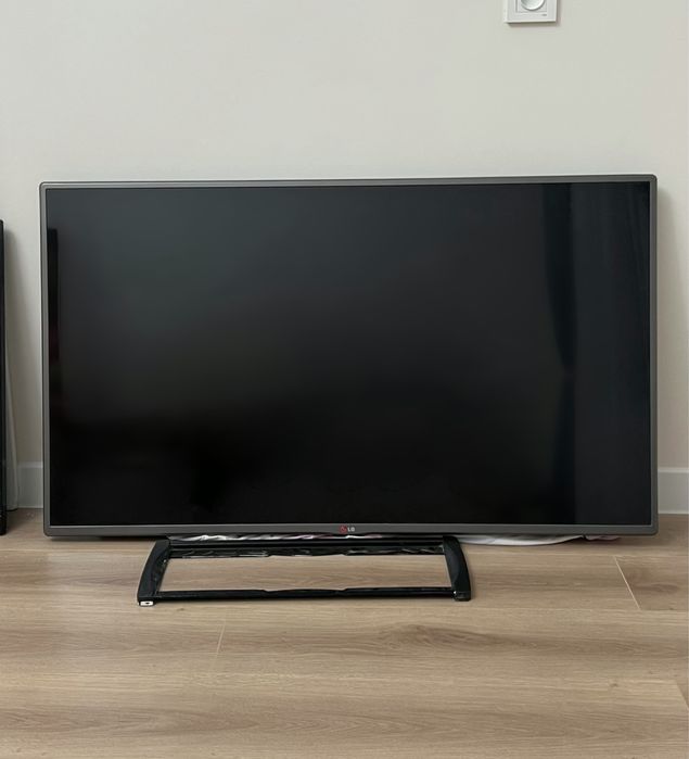 Телевизор LG 47LB582V-ZG
