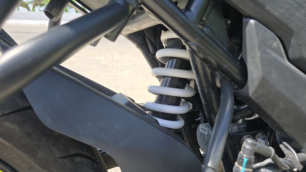 Мотоцикл CFmoto 250NK 2026 год