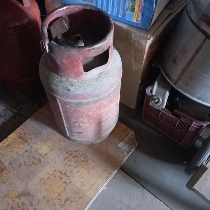 Продам газовый баллон