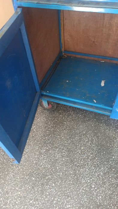 Тележка  на колесах