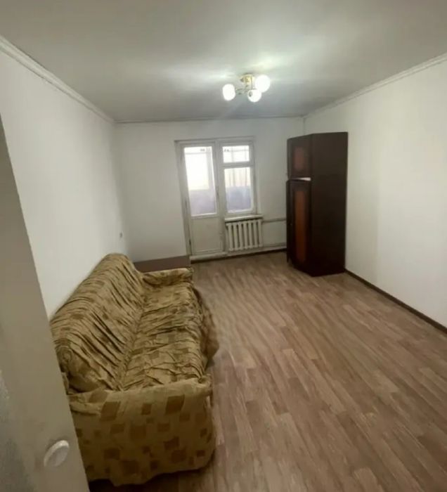 продам 1-ком. 36кв. гарышкер 2-этаж