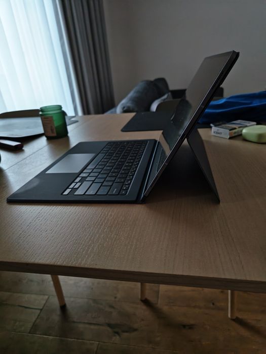 Samsung Galaxy Tab S10 Ultra 256GB Wi-Fi + Husă Tastatură Originală