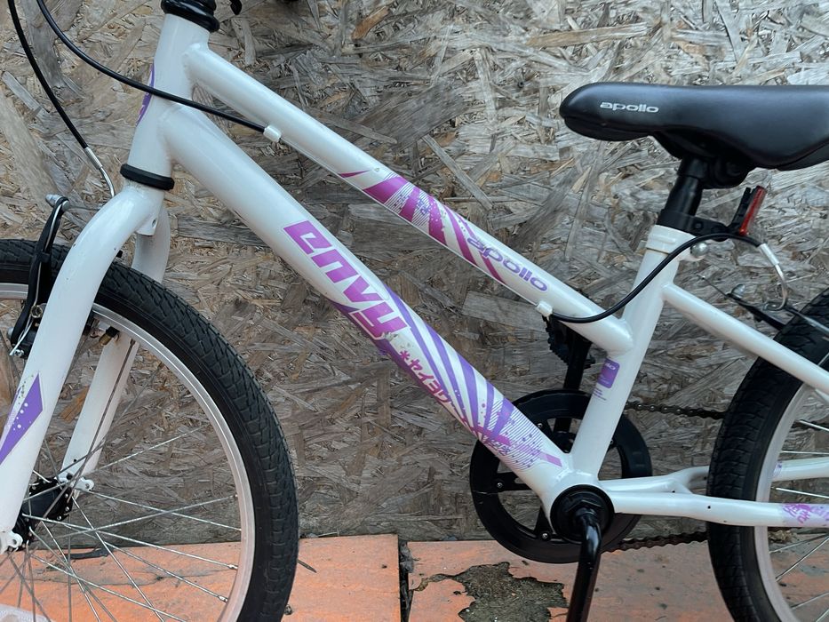 Bicicleta copii apollo envy roti 20”