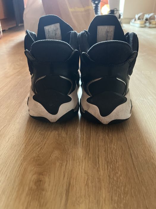 adidasi baschet jordan