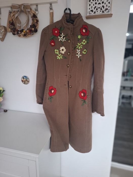 Haina de dama eleganta