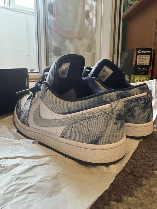 Nike Jordan 1 low washed denim