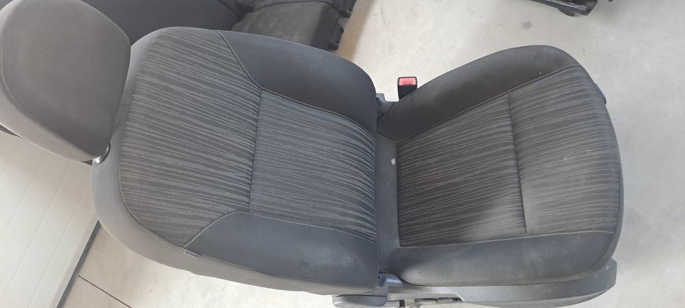 Салон Opel Astra J 2011г.