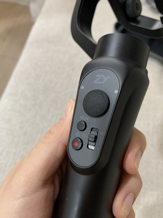 Стабилизатор Zhiyun smooth q